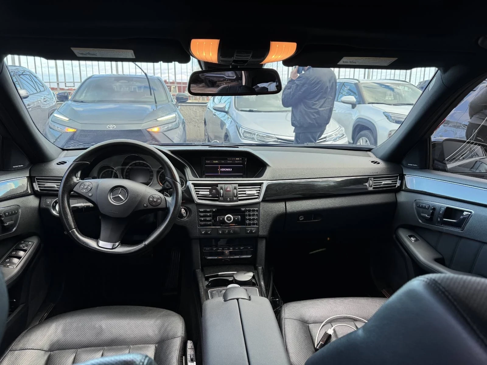 Mercedes-Benz E 500, снимка 7 - Автомобили и джипове - 55352766