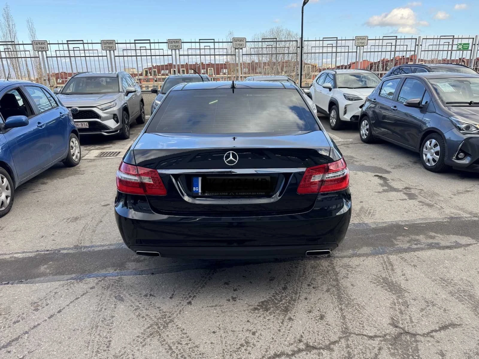 Mercedes-Benz E 500, снимка 3 - Автомобили и джипове - 55352766