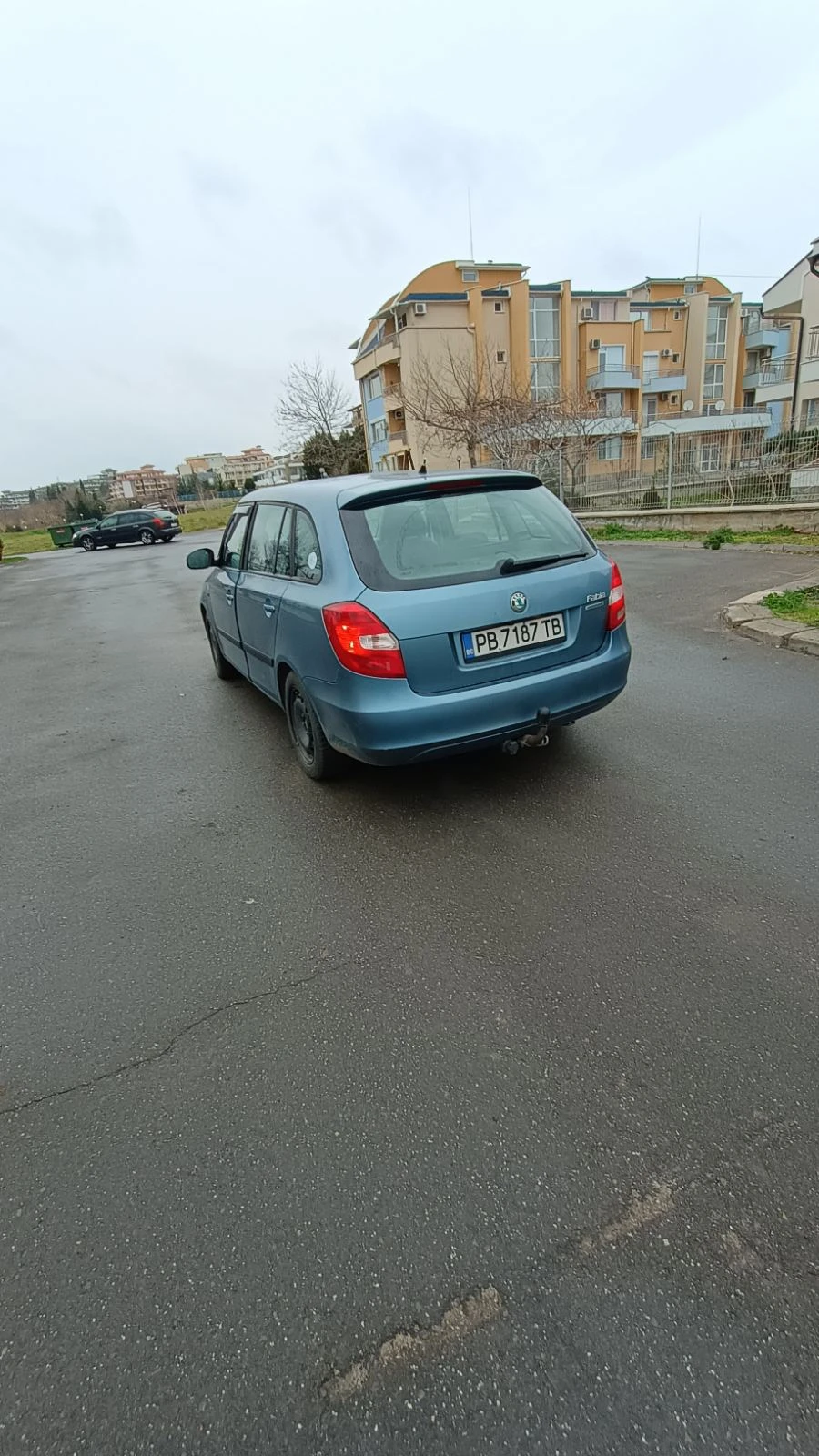 Skoda Fabia 1.2, снимка 2 - Автомобили и джипове - 55384447