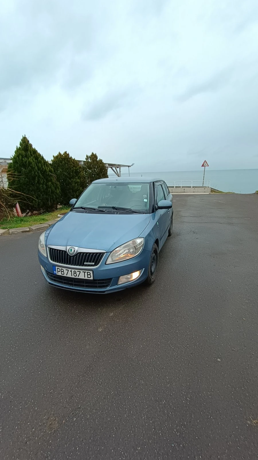 Skoda Fabia 1.2, снимка 4 - Автомобили и джипове - 55384447