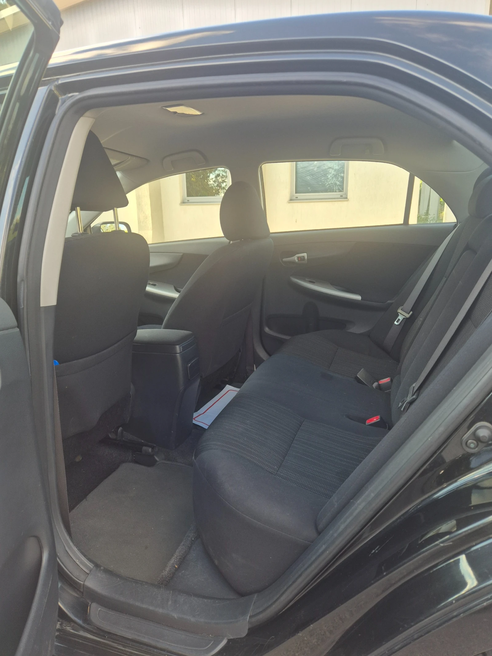 Toyota Corolla, снимка 8 - Автомобили и джипове - 55785319