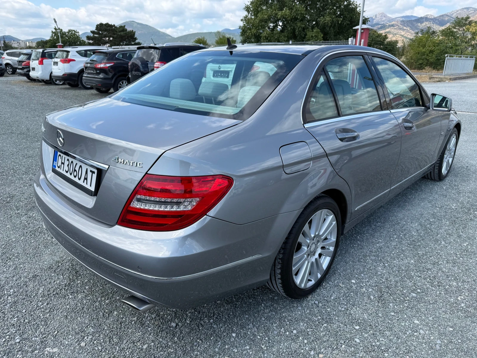 Mercedes-Benz C 300 (KATO НОВА)^(4-MATIC), снимка 6 - Автомобили и джипове - 55845438