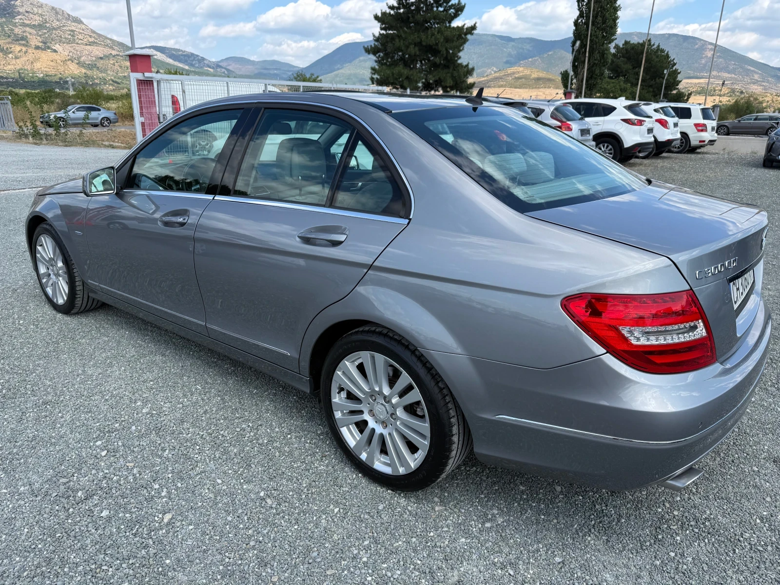 Mercedes-Benz C 300 (KATO НОВА)^(4-MATIC), снимка 9 - Автомобили и джипове - 55845438