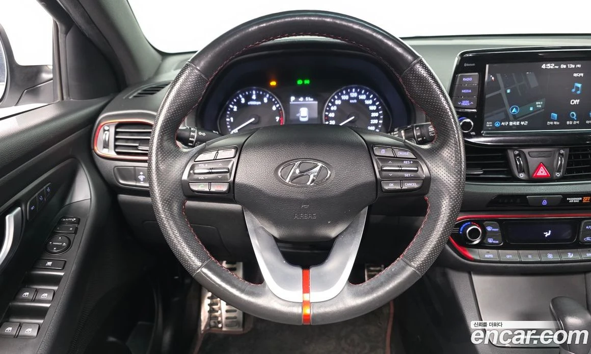 Hyundai I30 1.6 Turbo Sport Premium, снимка 13 - Автомобили и джипове - 55965254
