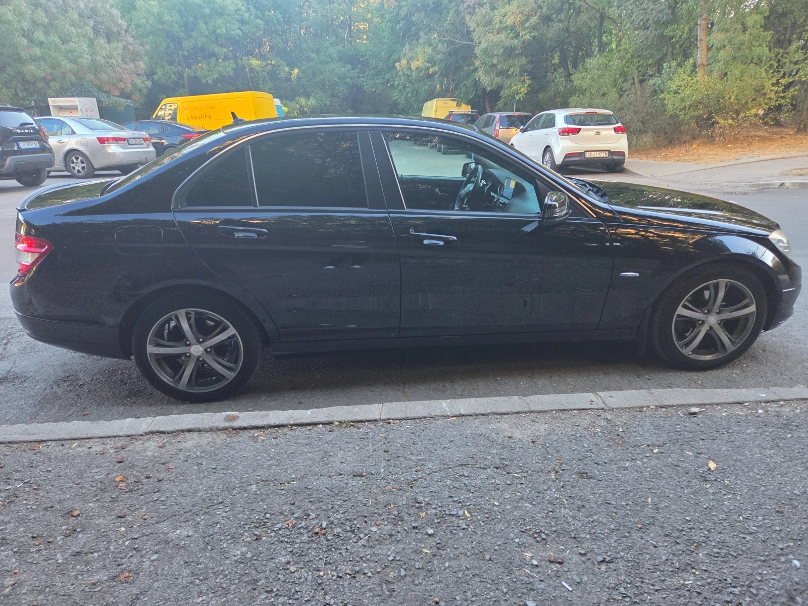 Mercedes-Benz C 200, снимка 4 - Автомобили и джипове - 56364247