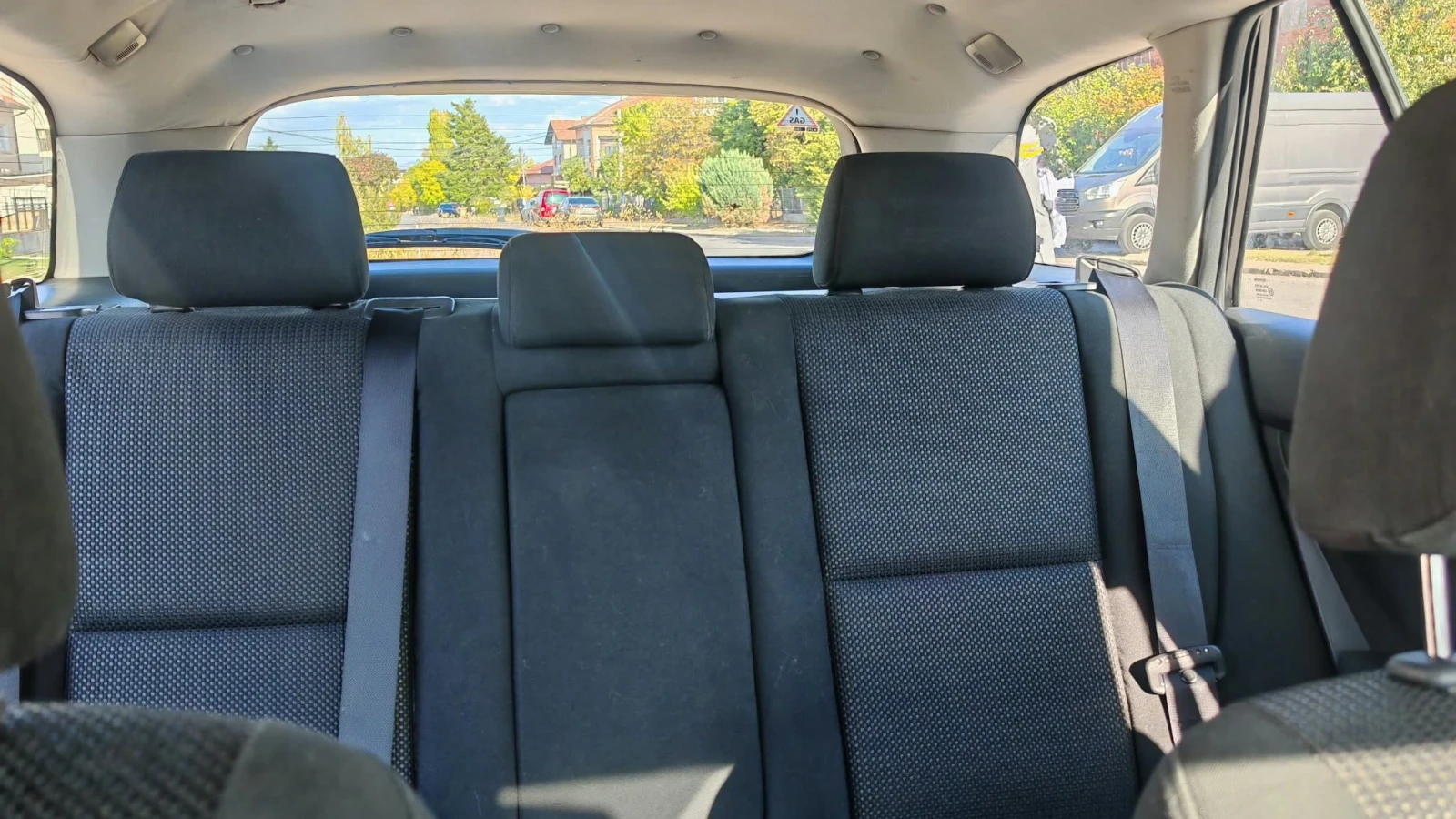 Toyota Avensis 1.8 ������/��� | Mobile.bg � ����������� 16