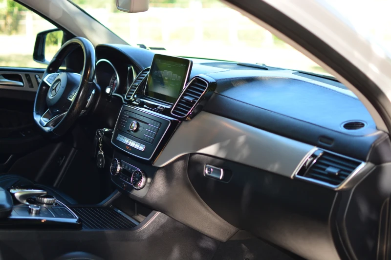 Mercedes-Benz GLE 350 AMG, снимка 10 - Автомобили и джипове - 51532089