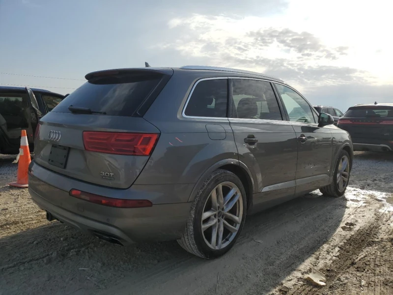 Audi Q7 PRESTIGE , снимка 3 - Автомобили и джипове - 49339664