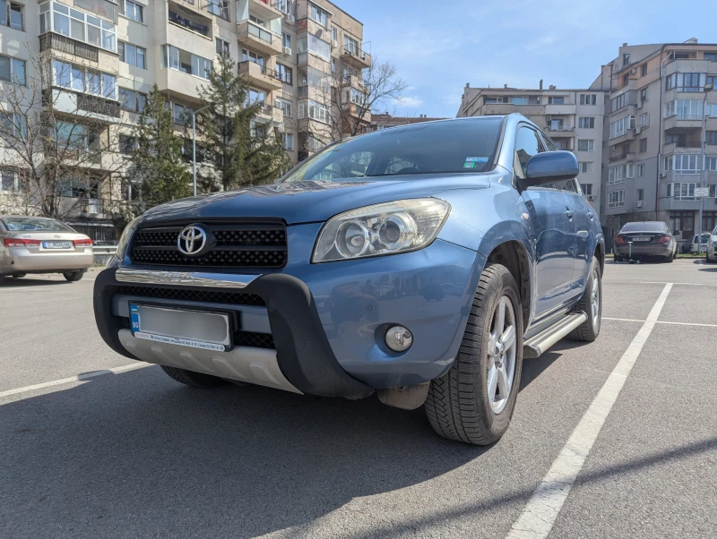 Toyota Rav4 LUXURY, 4x4, KEYLESS, снимка 5 - Автомобили и джипове - 49598691