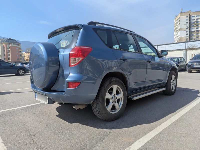 Toyota Rav4 LUXURY, 4x4, KEYLESS, снимка 3 - Автомобили и джипове - 49598691