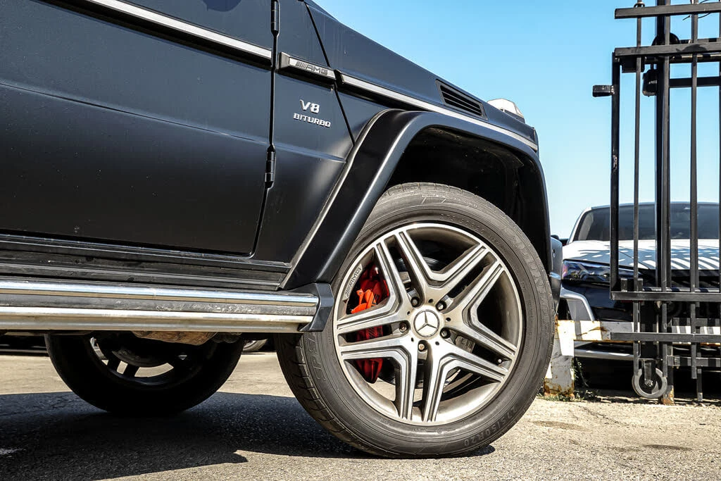 Mercedes-Benz G 63 AMG * АВТО КРЕДИТ* ЦЕНА ДО БГ * СЕРВИЗНА ИСТОРИЯ *  - изображение 4