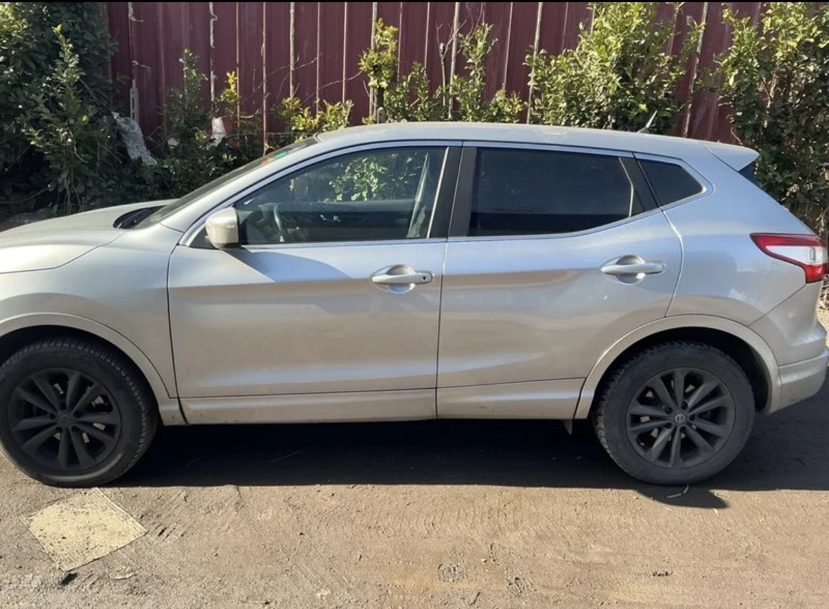 Nissan Qashqai 1.5 DCI Evro6, снимка 5 - Автомобили и джипове - 53770661