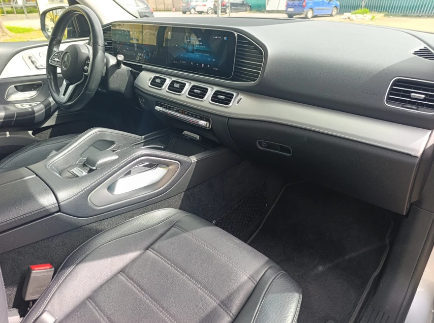 Mercedes-Benz GLE 300 d Premium Plus, снимка 8 - Автомобили и джипове - 54065626