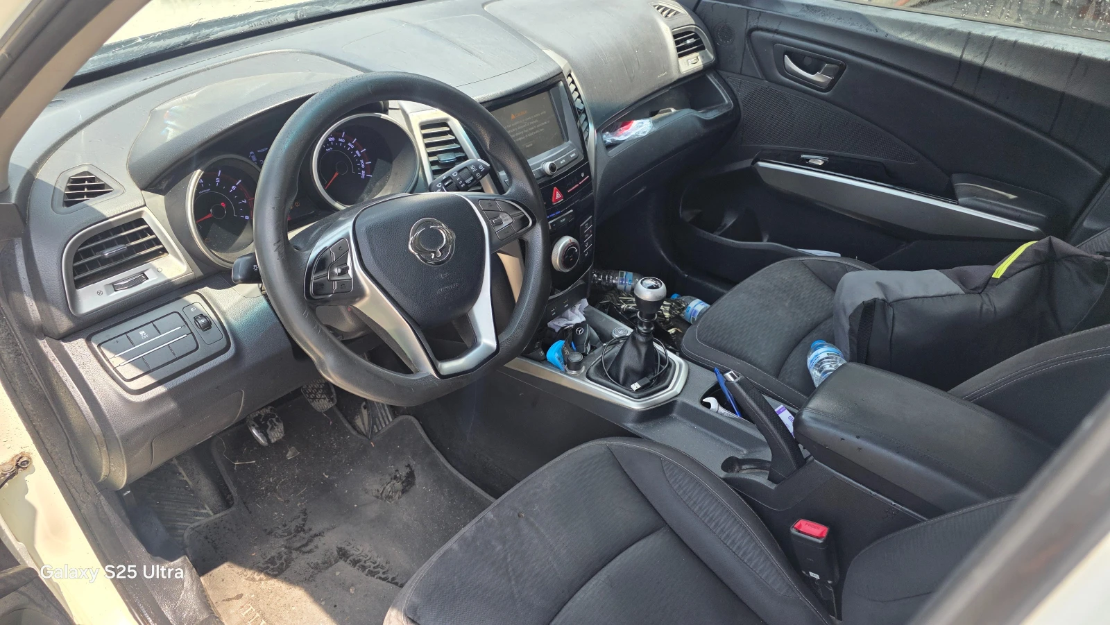 SsangYong Tivoli 1.6i gaz, снимка 12 - Автомобили и джипове - 54812553