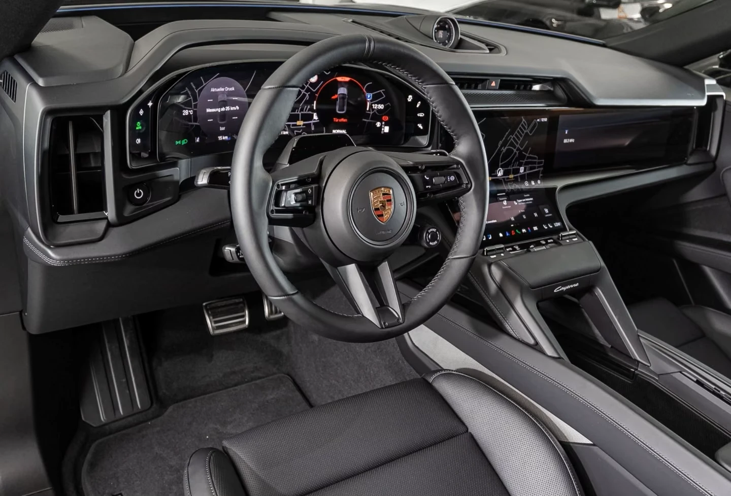 Porsche Cayenne CAYENNE S* ELECTRIC* DISTR* KEYLESS* BOSE* HEAD-UP, снимка 5 - Автомобили и джипове - 55649433