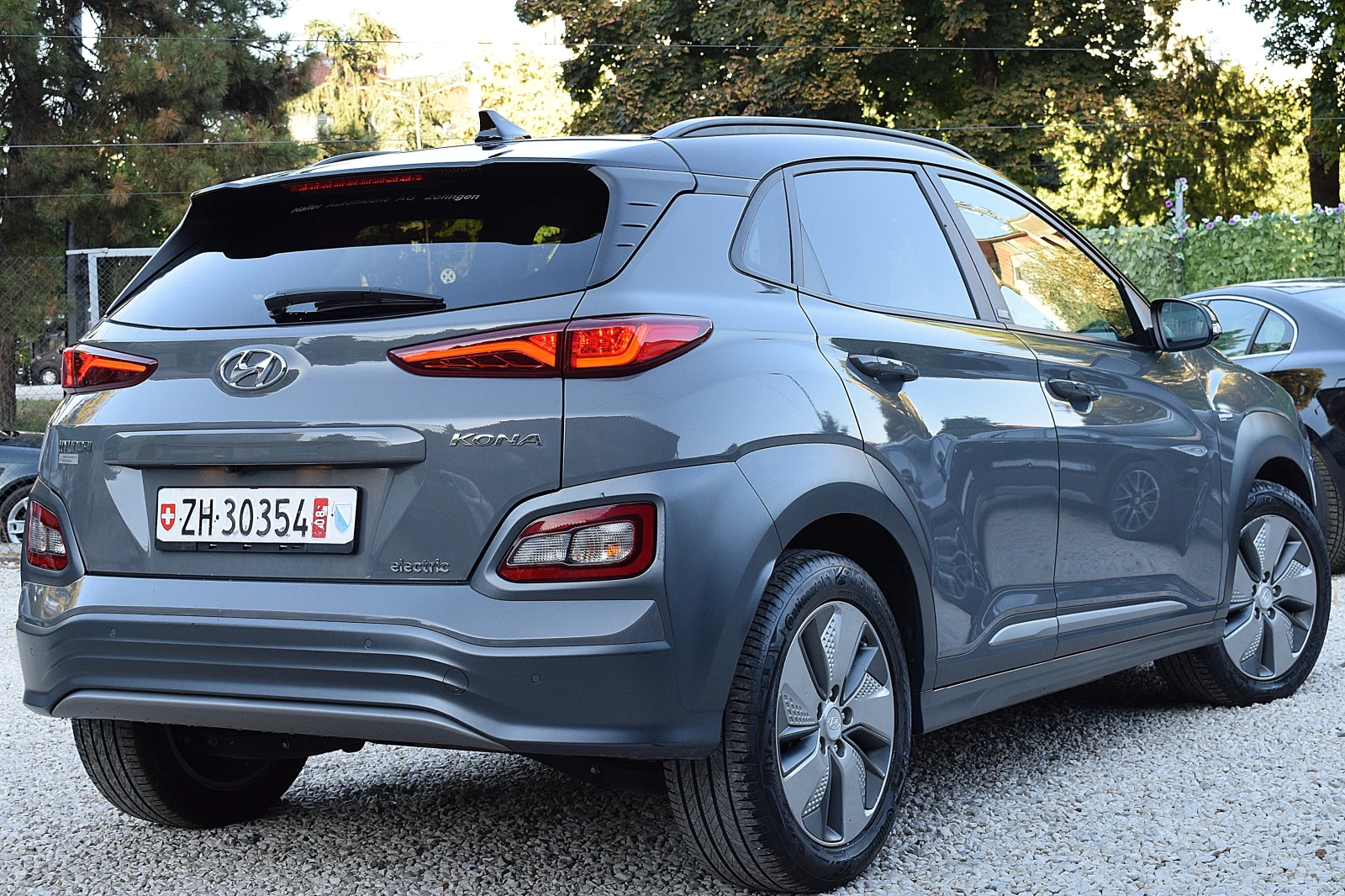 Hyundai Kona ШВЕЙЦАРИЯ/64KW/500км WLTP пробег/LUX, снимка 5 - Автомобили и джипове - 55974550