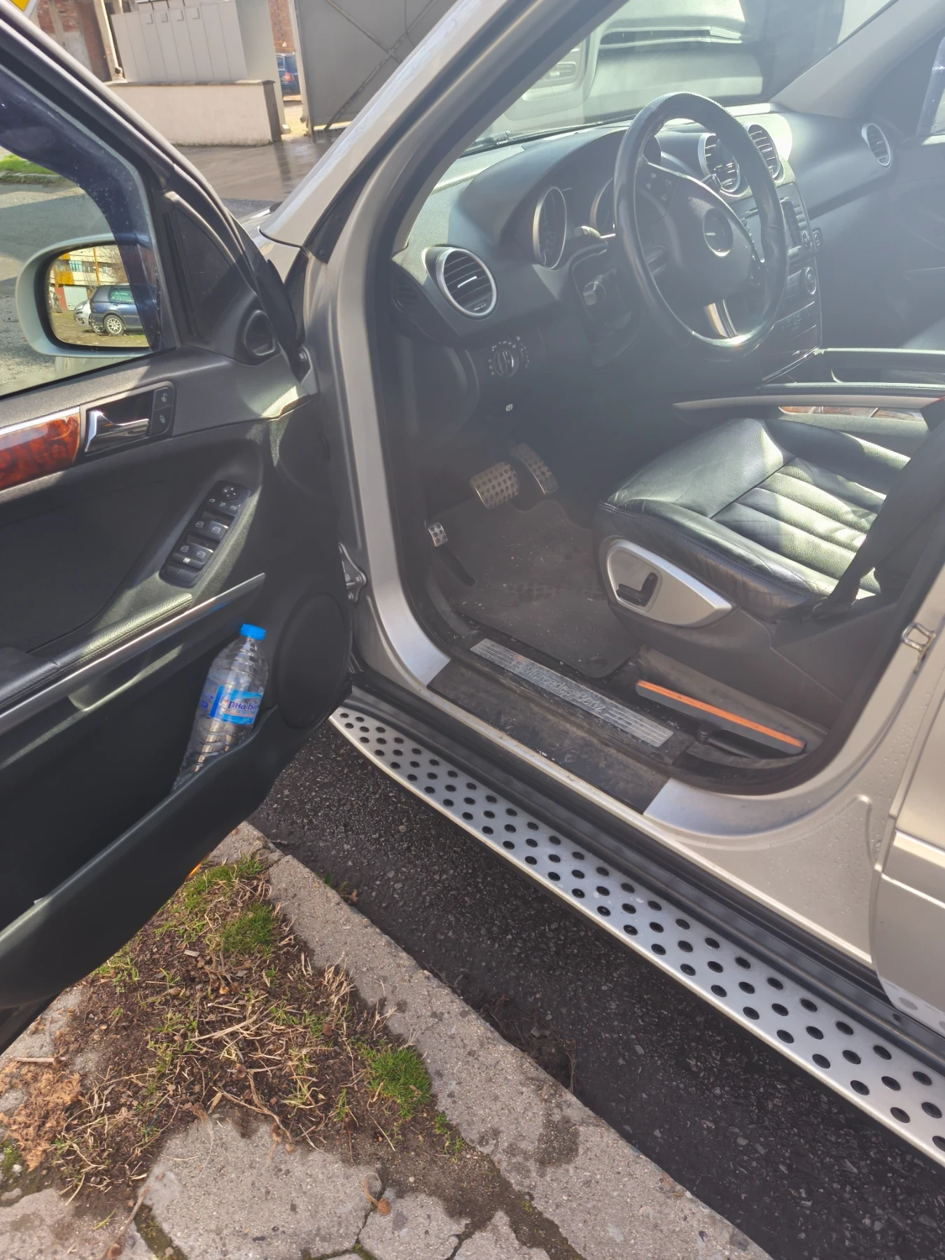 Mercedes-Benz ML 320 CDI 4MATIK , снимка 8 - Автомобили и джипове - 56151796