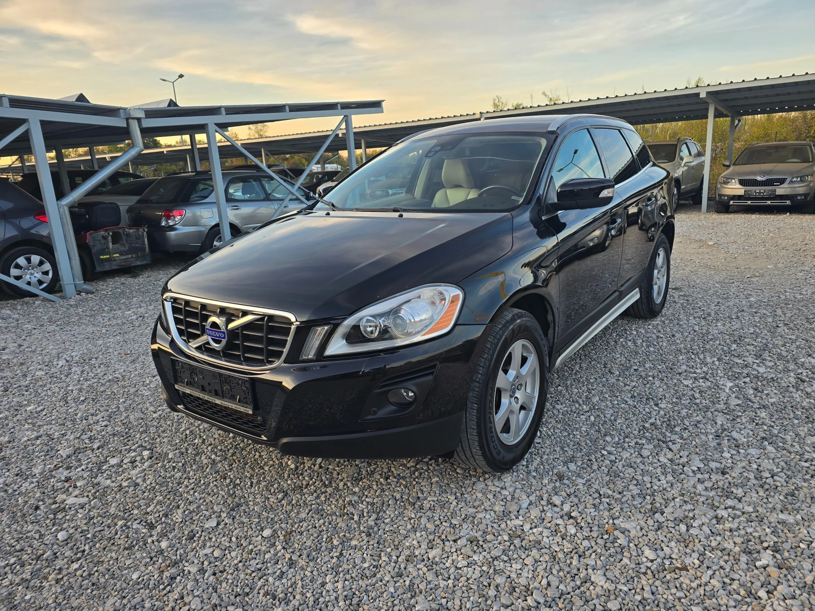 Volvo XC60 2.4 D АВТОМАТИК !! НОВ ВНОС !!! 