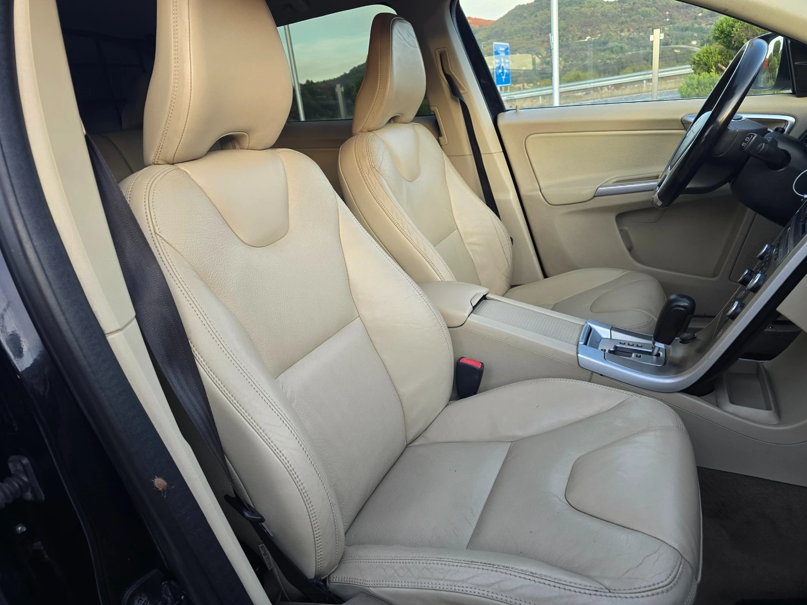 Volvo XC60 2.4 D ��������� !! ��� ���� !!!  | Mobile.bg � ����������� 10