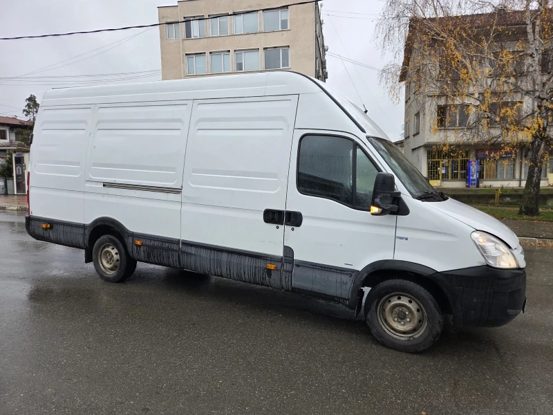 Iveco 35S18 3.0 MAXXI * KLIMA* ТЕМПОМАТ* Б КАТ., снимка 3 - Бусове и автобуси - 52671327
