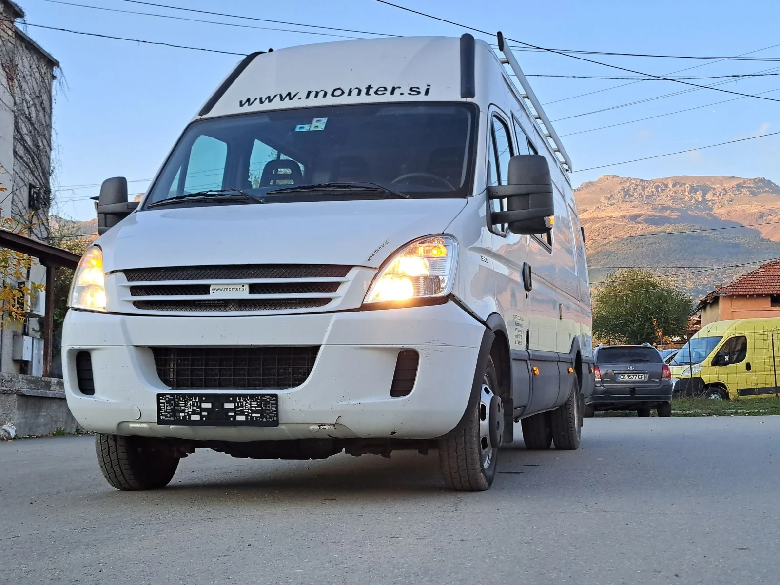 Iveco 35c18 35С18 7 места Б кат.КЛИМА  - изображение 3