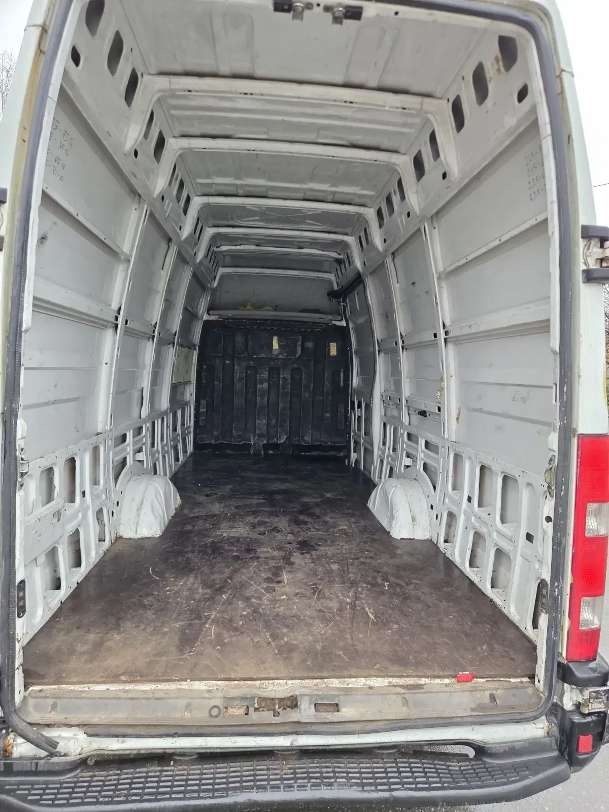 Iveco 35S18 3.0 MAXXI * KLIMA* ��������* � ���. | Mobile.bg � ����������� 11