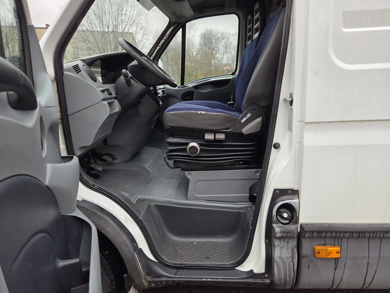 Iveco 35S18 3.0 MAXXI * KLIMA* ТЕМПОМАТ* Б КАТ. - изображение 8