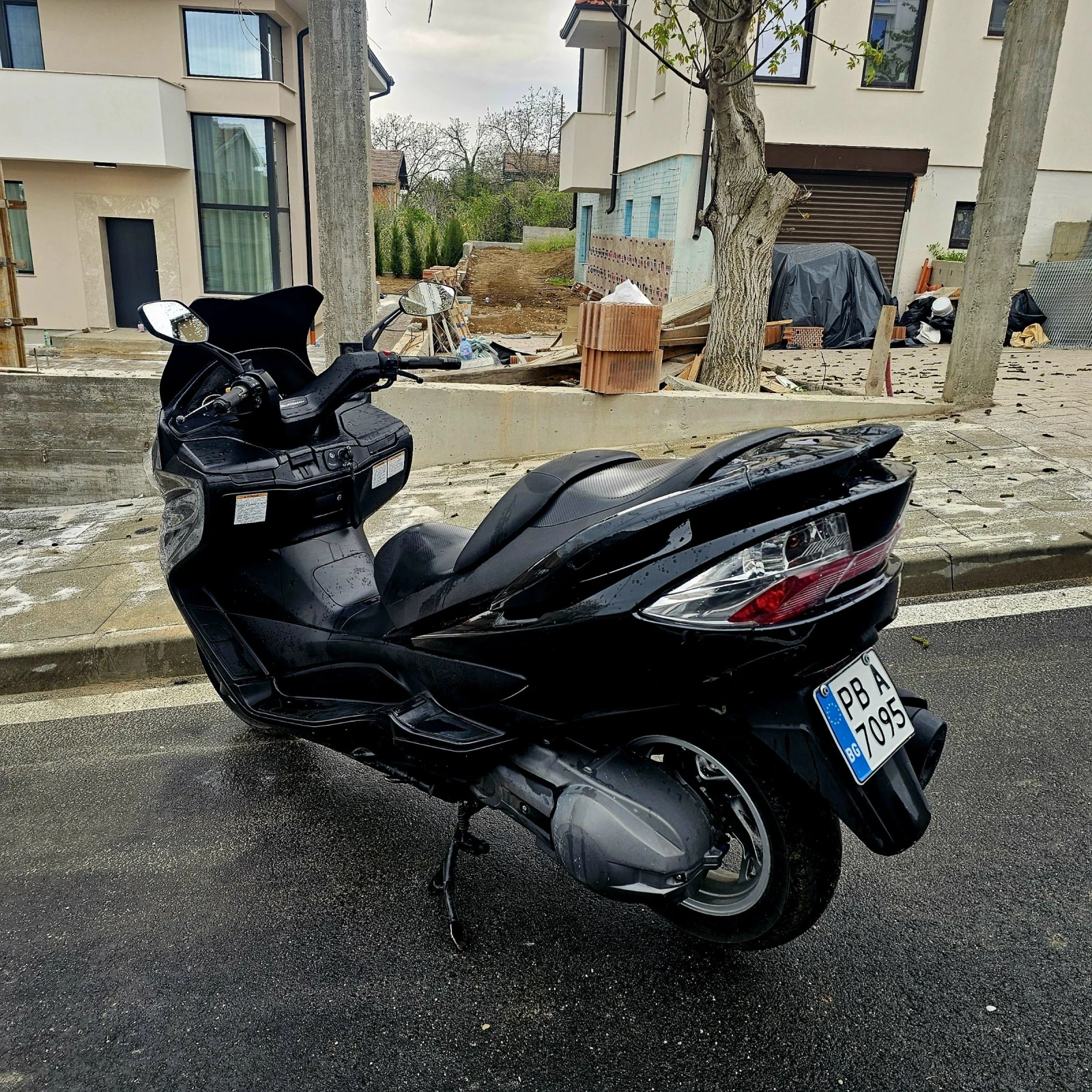 Suzuki Burgman, снимка 7 - Мотоциклети и мототехника - 54270517