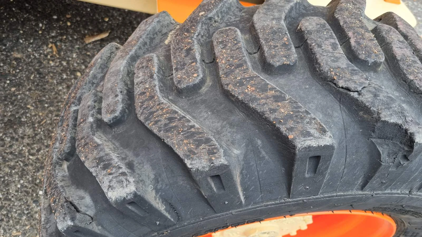  JLG 33 RTS | Mobile.bg   14