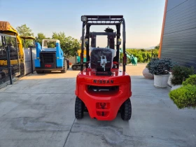 Мотокар Nissan ИЗРАВНИТЕЛ* ГАЗ+ БЕНЗИН* АВТОМАТ* ПЕРФЕКТЕН , снимка 4