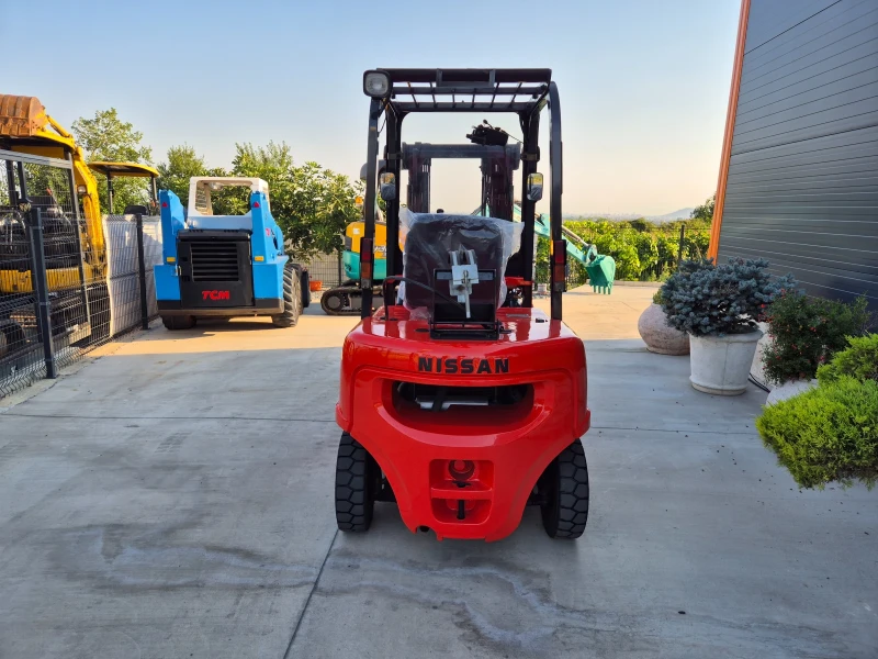 Мотокар Nissan ИЗРАВНИТЕЛ* ГАЗ+ БЕНЗИН* АВТОМАТ* ПЕРФЕКТЕН , снимка 4 - Индустриална техника - 49458896