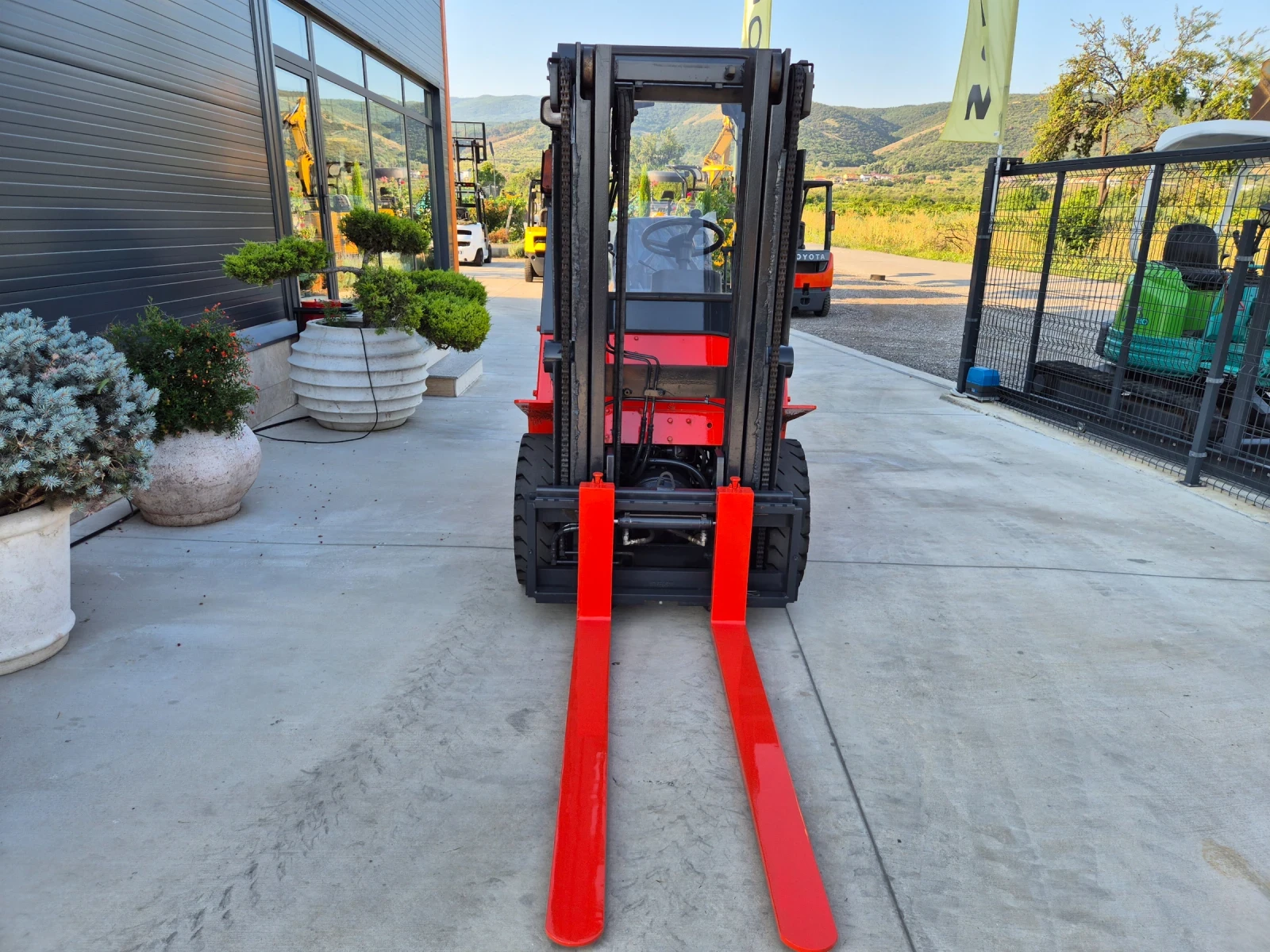  Nissan * + * *   | Mobile.bg   8