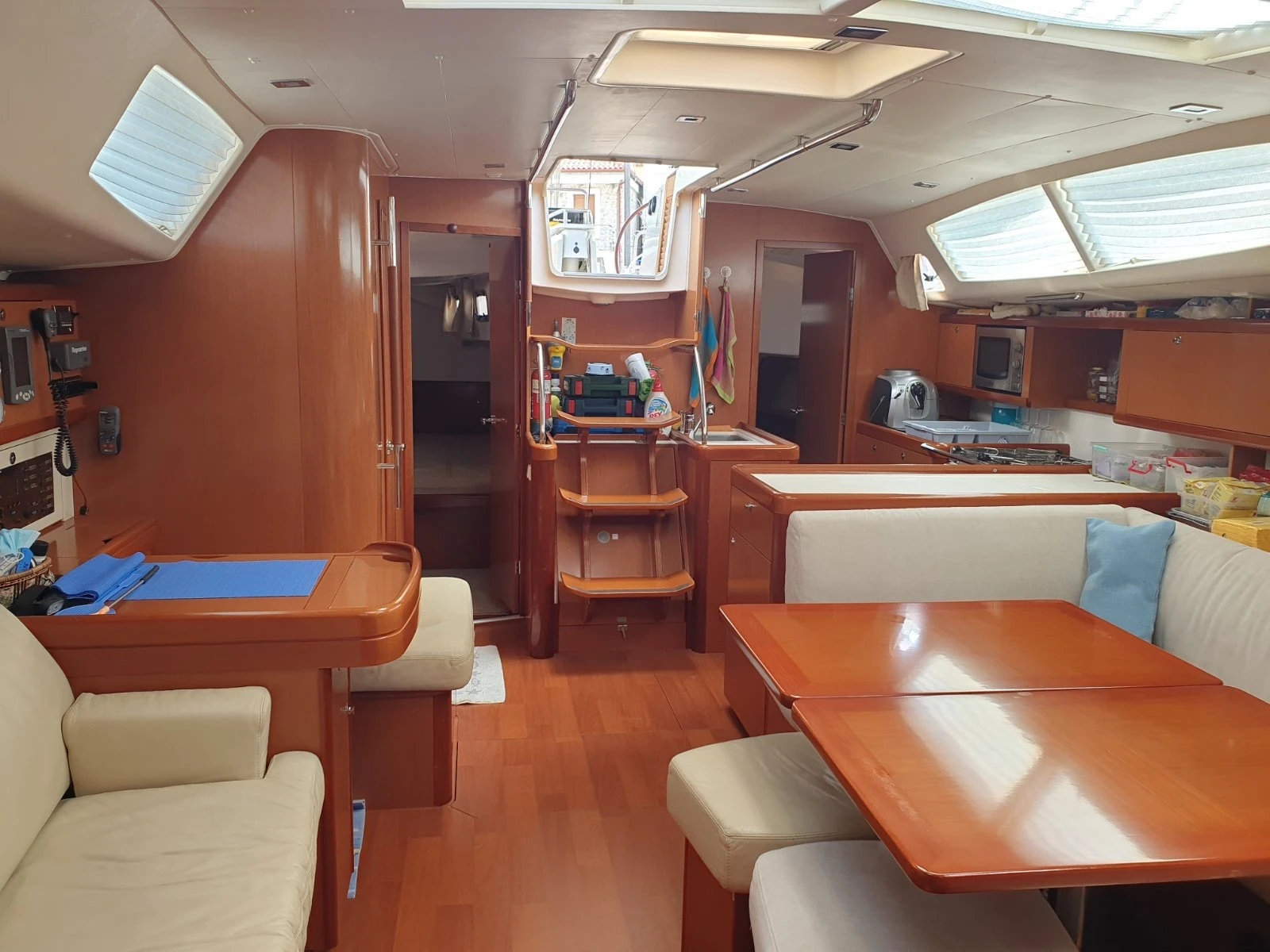 Ветроходна лодка Beneteau Oceanis 50 - изображение 10