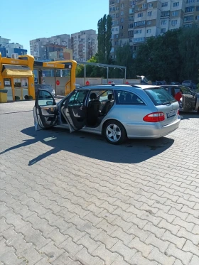 Mercedes-Benz E 220 W211, снимка 3