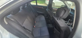 Mercedes-Benz C 200, снимка 9