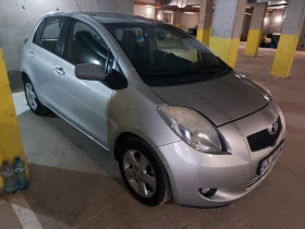 Toyota Yaris, снимка 8