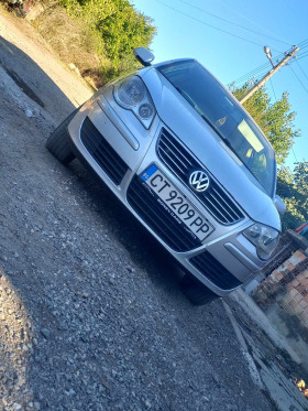 VW Polo, снимка 1 - Автомобили и джипове - 45263673