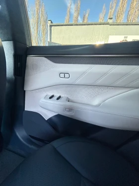 Zeekr 001 YOU | Auto.bg — изображение 17