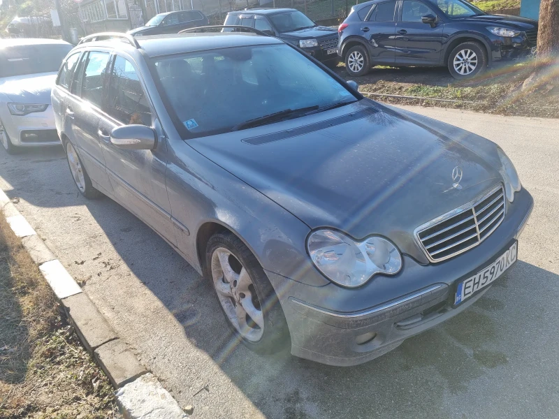 Mercedes-Benz C 220, снимка 1 - Автомобили и джипове - 48366430