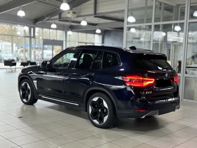 BMW iX3 M-SPORT/ IMPRESSIVE/ HEAD UP/ H&K/ 360/ PANO/ , снимка 4 - Автомобили и джипове - 48574677