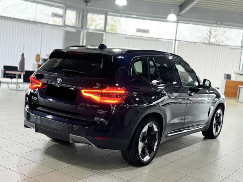 BMW iX3 M-SPORT/ IMPRESSIVE/ HEAD UP/ H&K/ 360/ PANO/ , снимка 6 - Автомобили и джипове - 48574677