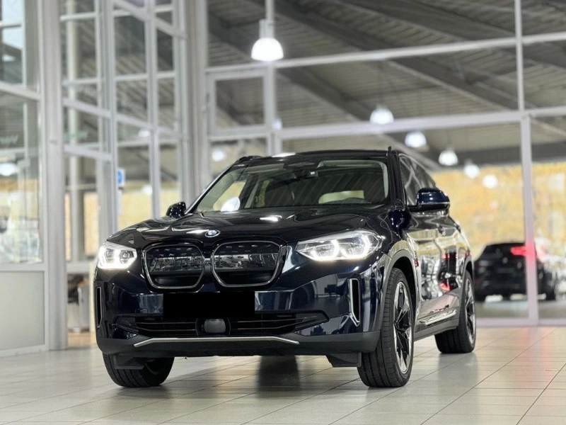 BMW iX3 M-SPORT/ IMPRESSIVE/ HEAD UP/ H&K/ 360/ PANO/ , снимка 3 - Автомобили и джипове - 48574677