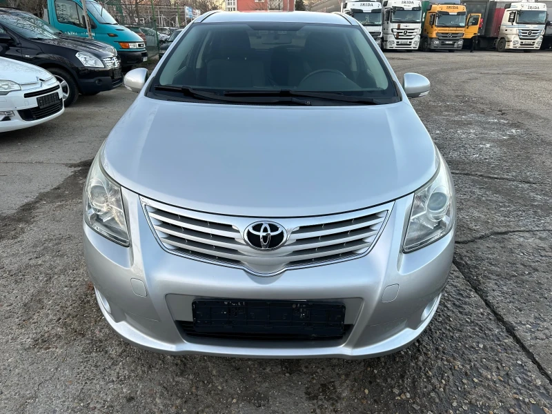 Toyota Avensis 2.0 D4D, снимка 2 - Автомобили и джипове - 48635778