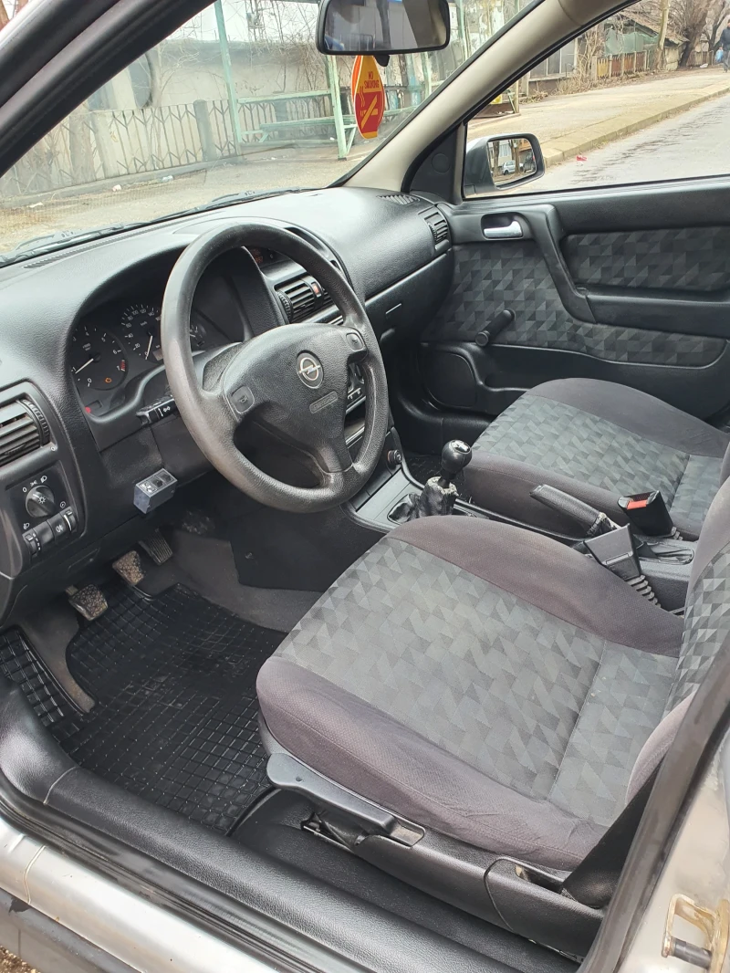 Opel Astra 1.6i 75 кс газ бензин, снимка 9 - Автомобили и джипове - 49324410