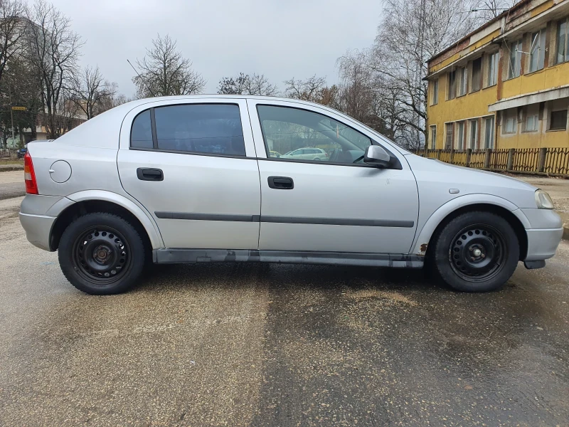 Opel Astra 1.6i 75 кс газ бензин, снимка 4 - Автомобили и джипове - 49324410