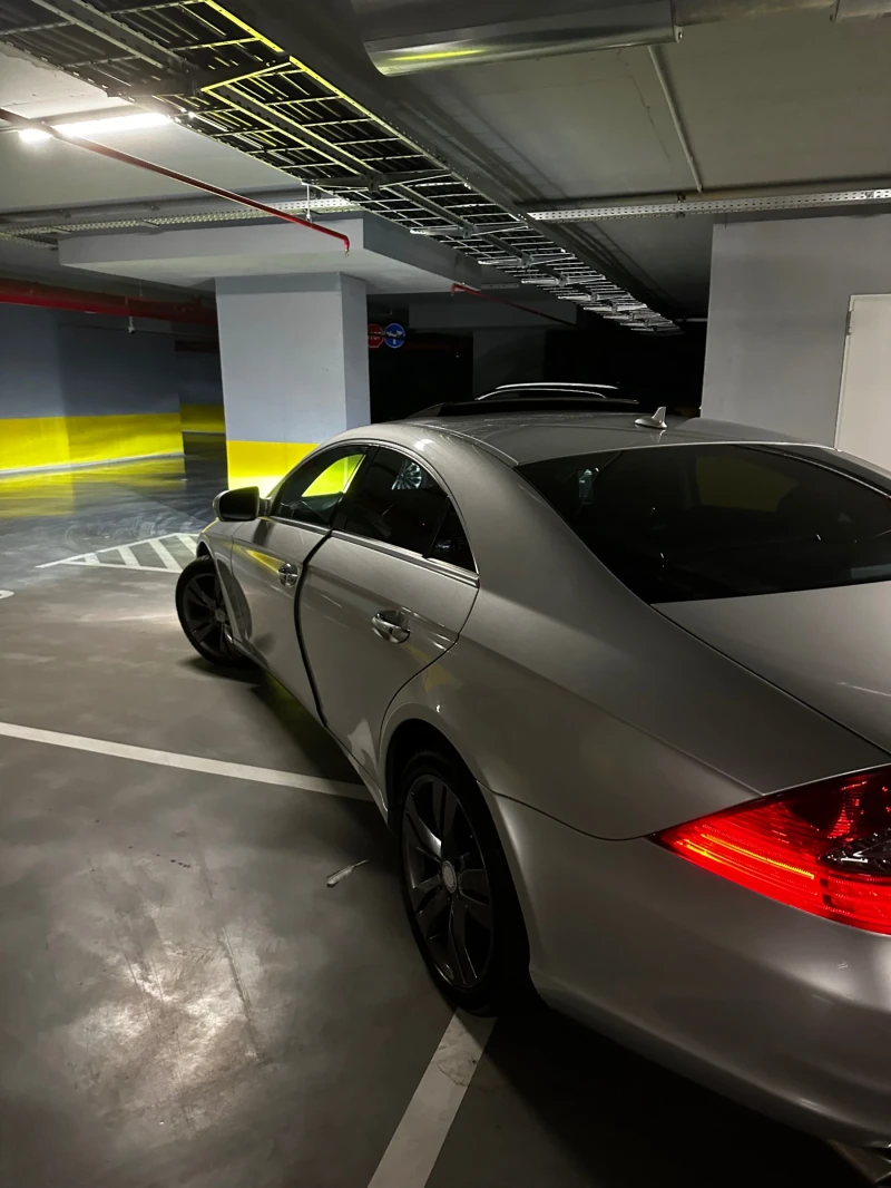 Mercedes-Benz CLS 500 550, снимка 2 - Автомобили и джипове - 52672459