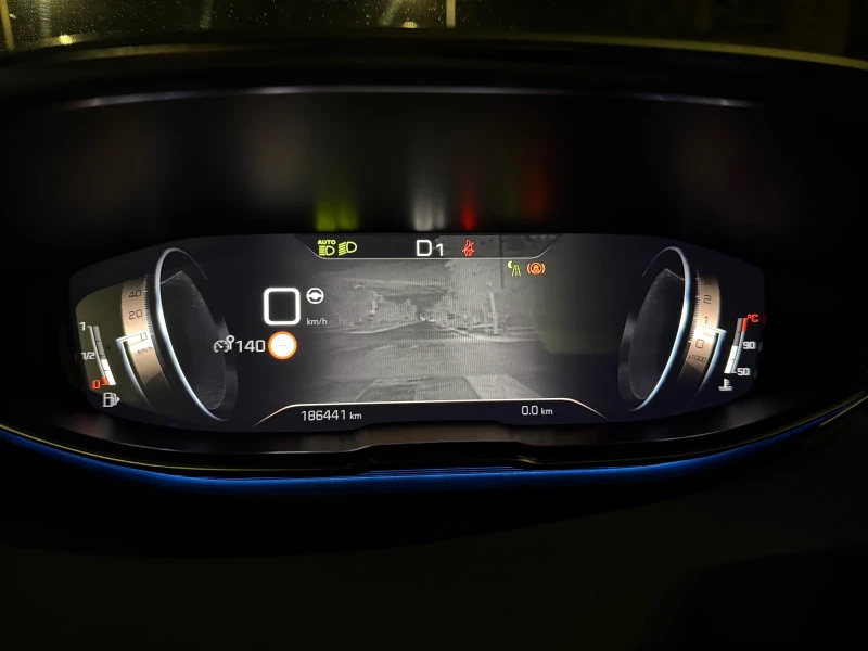 Peugeot 3008 1.5HDI GT-LINE* PANORAMA* NIGHT VISION* MASSAGE* , снимка 14 - Автомобили и джипове - 51658729