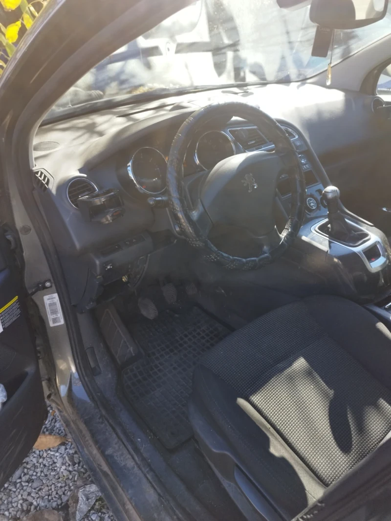 Peugeot 5008, снимка 8 - Автомобили и джипове - 52224967
