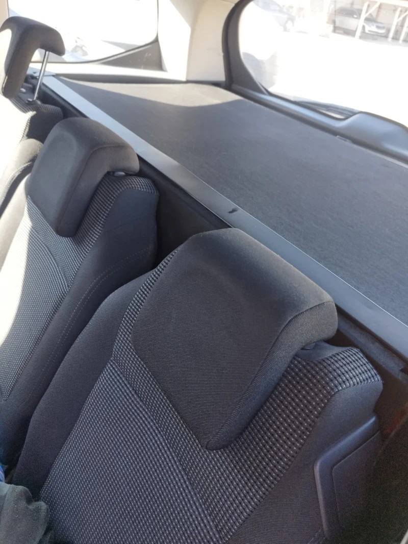 Peugeot 5008, снимка 7 - Автомобили и джипове - 52224967