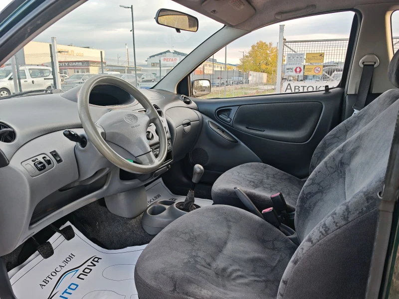Toyota Yaris 1.4 75 К.С. ДИЗЕЛ! , снимка 8 - Автомобили и джипове - 52393875